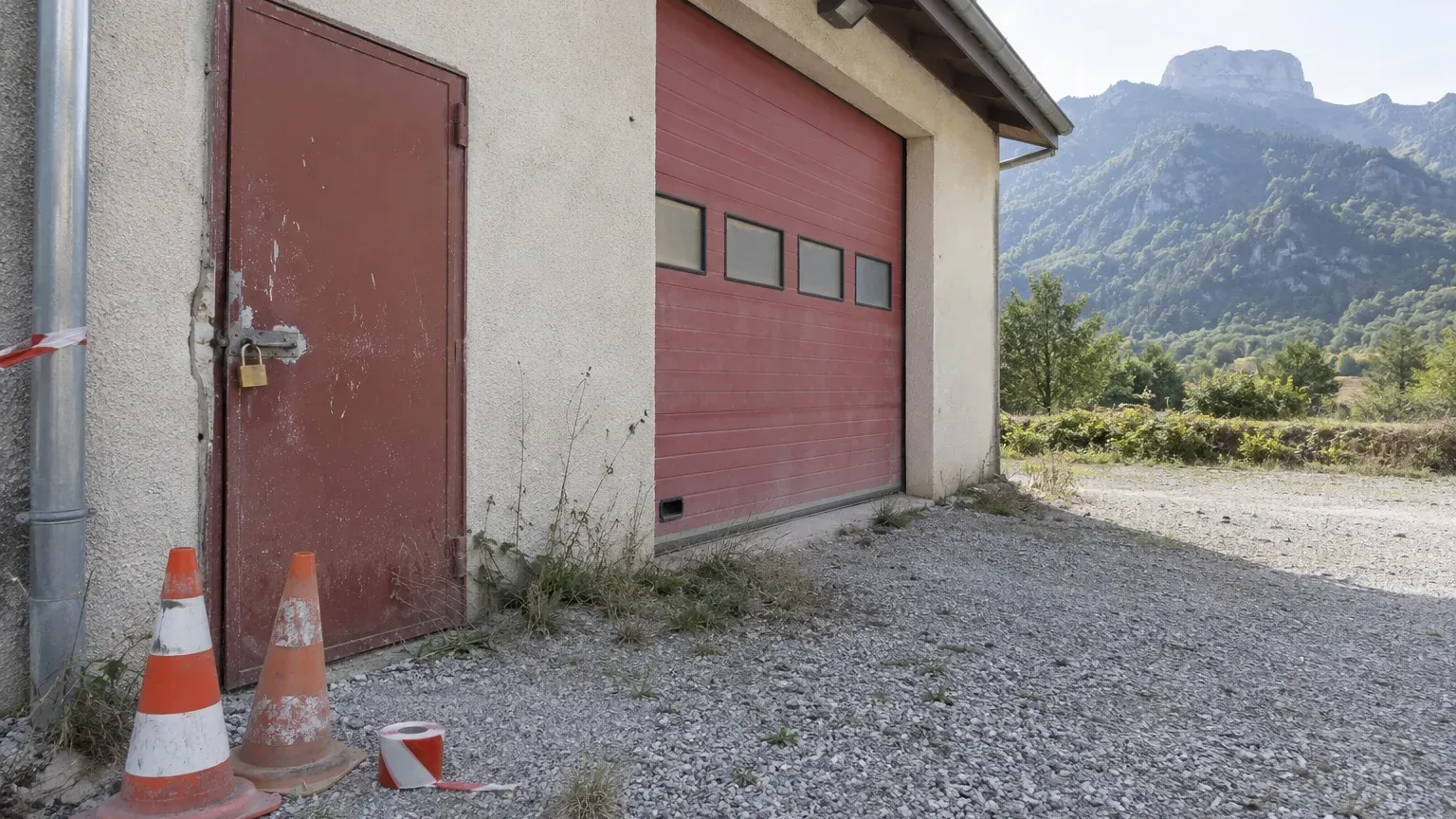 Casernes de pompiers cambriolées : pourquoi les voleurs visent cisailles et écarteurs, et ce que le colonel Besson annonce